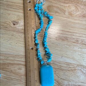 Faux Turquoise Beaded choker Necklace
